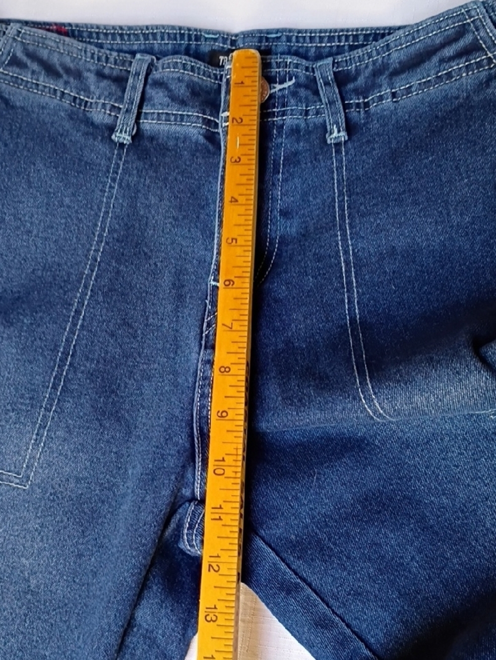 True Religion Women's Dark Blue Relaxed Cargo Jeans Size 29 - Picture 8 of 12